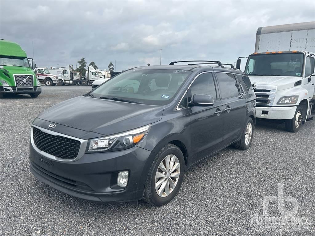 Kia SEDONA Kaubikud