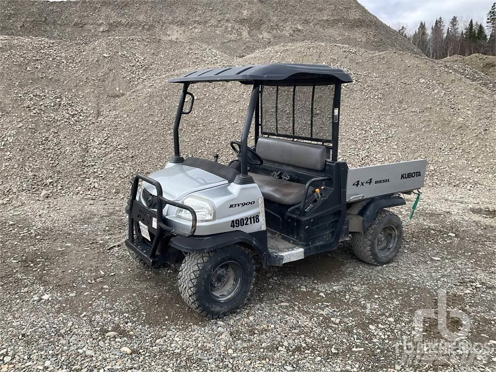 Kubota RTV900 Kommunaalteenuste tehnika