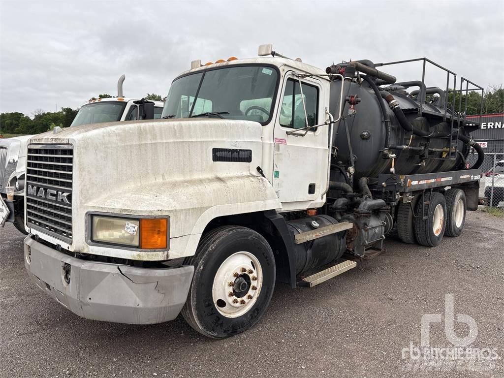 Mack CH613 Vaakumautod