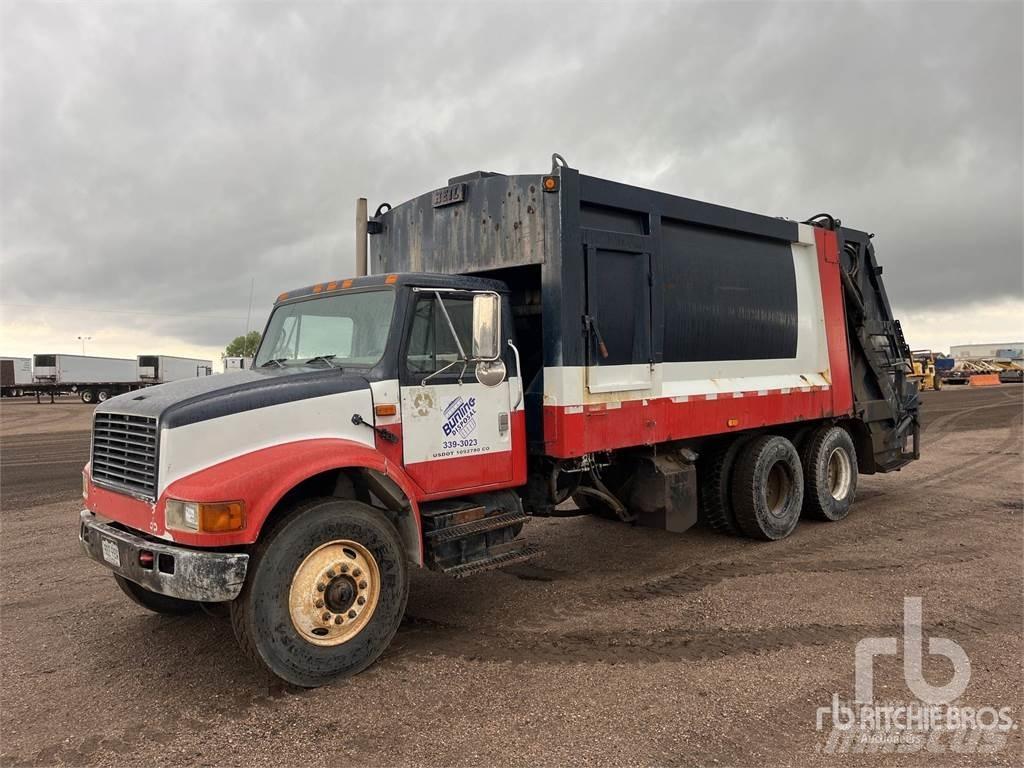 Navistar 4900 Prügiautod