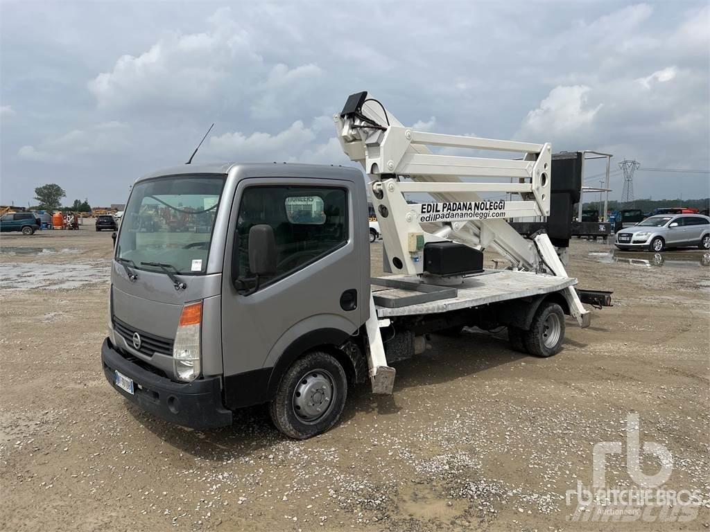 Nissan CABSTAR Järelveetavad korvtõstukid