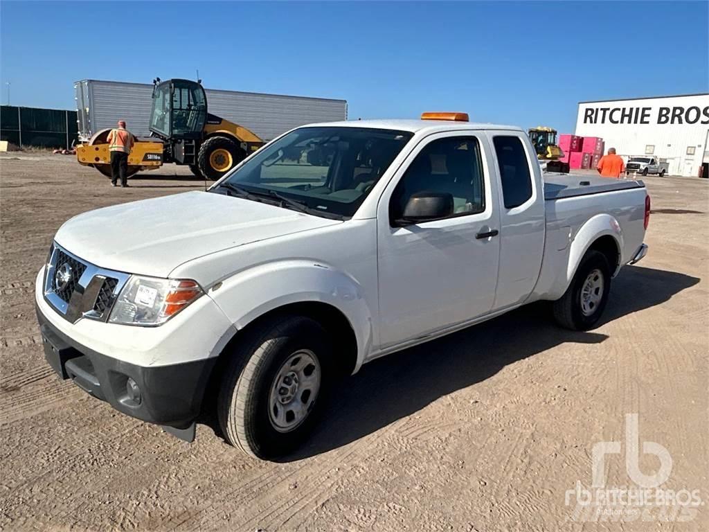 Nissan FRONTIER Madelkaubikud
