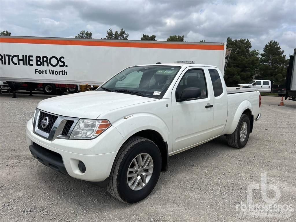 Nissan FRONTIER Madelkaubikud