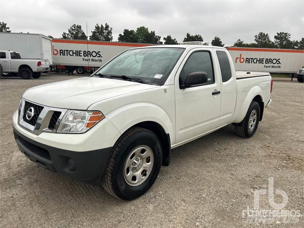 Nissan FRONTIER Madelkaubikud