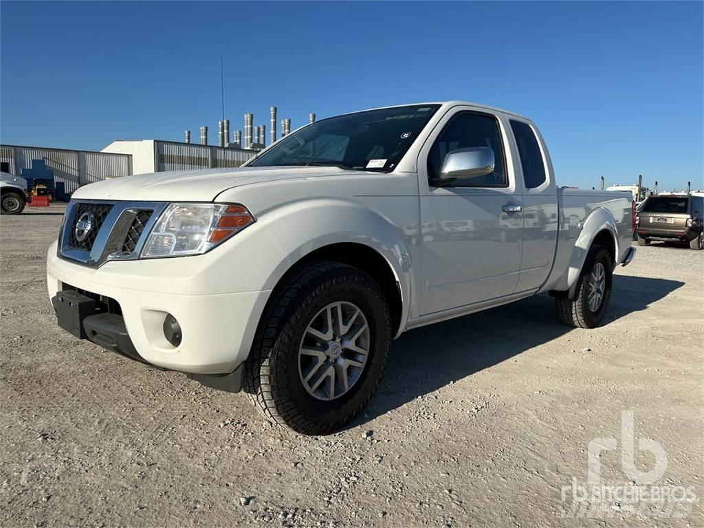 Nissan FRONTIER Madelkaubikud