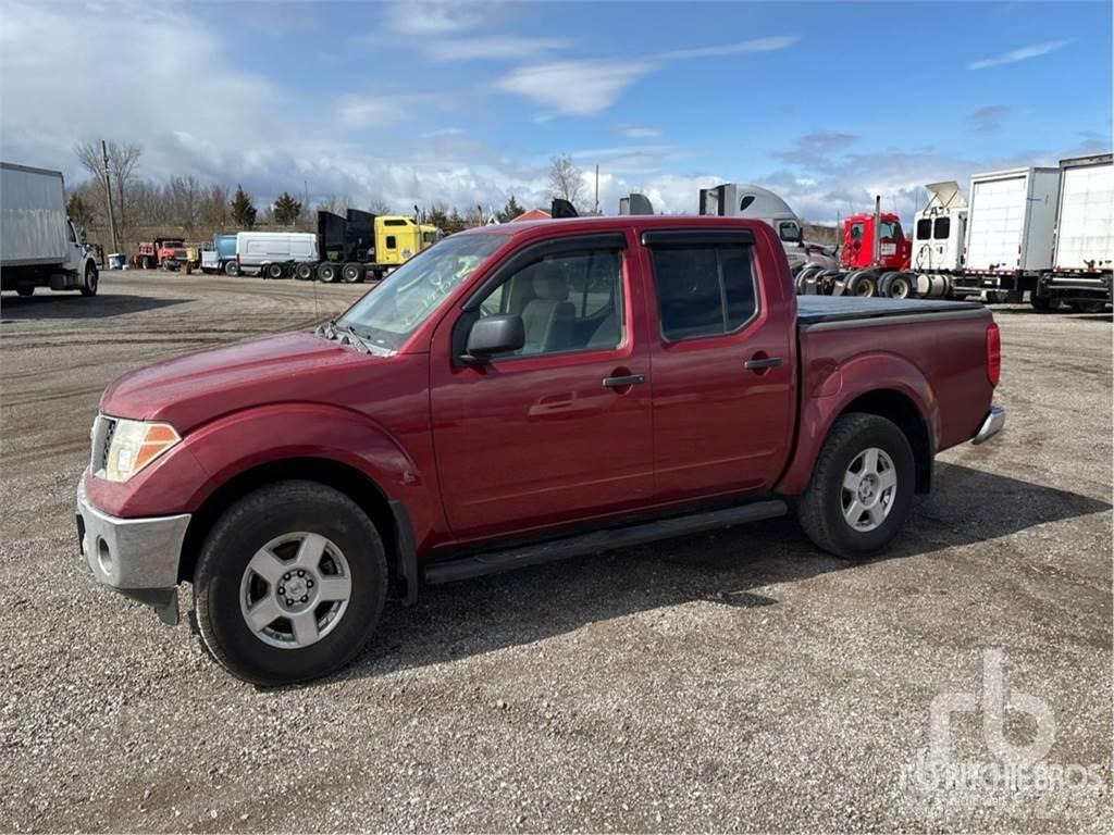 Nissan FRONTIER Madelkaubikud