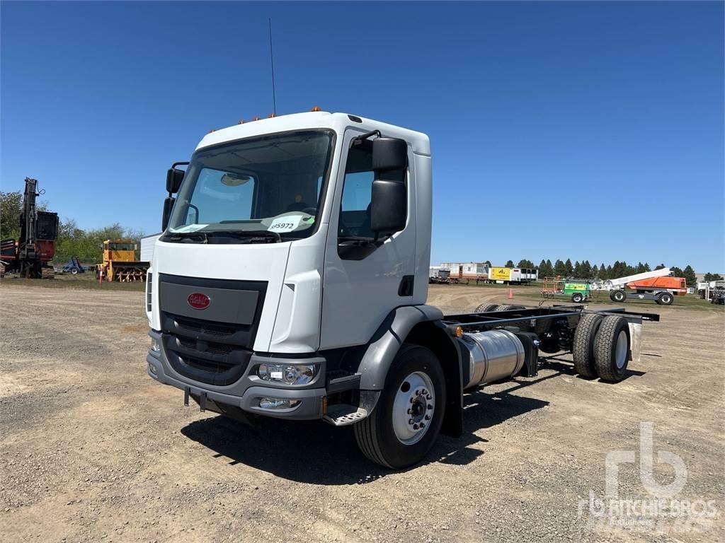 Peterbilt 220 Raamautod