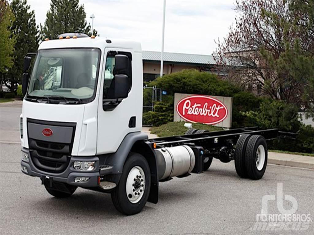 Peterbilt 220 Raamautod