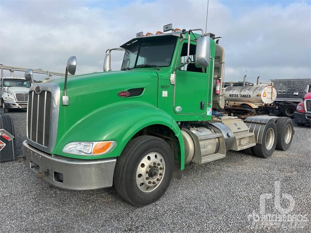 Peterbilt 386 Sadulveokid