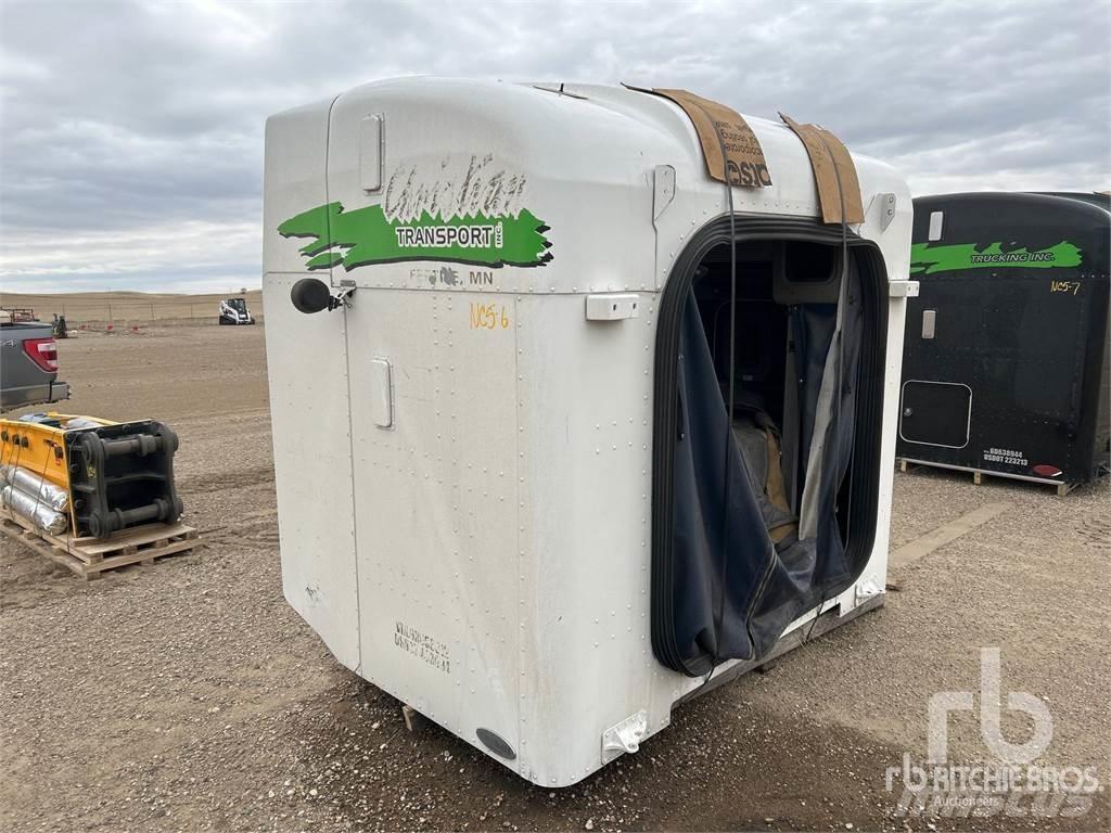 Peterbilt 48 in Kabiinid
