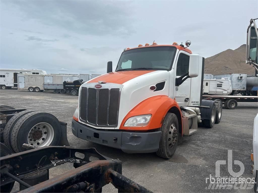 Peterbilt 579 Sadulveokid