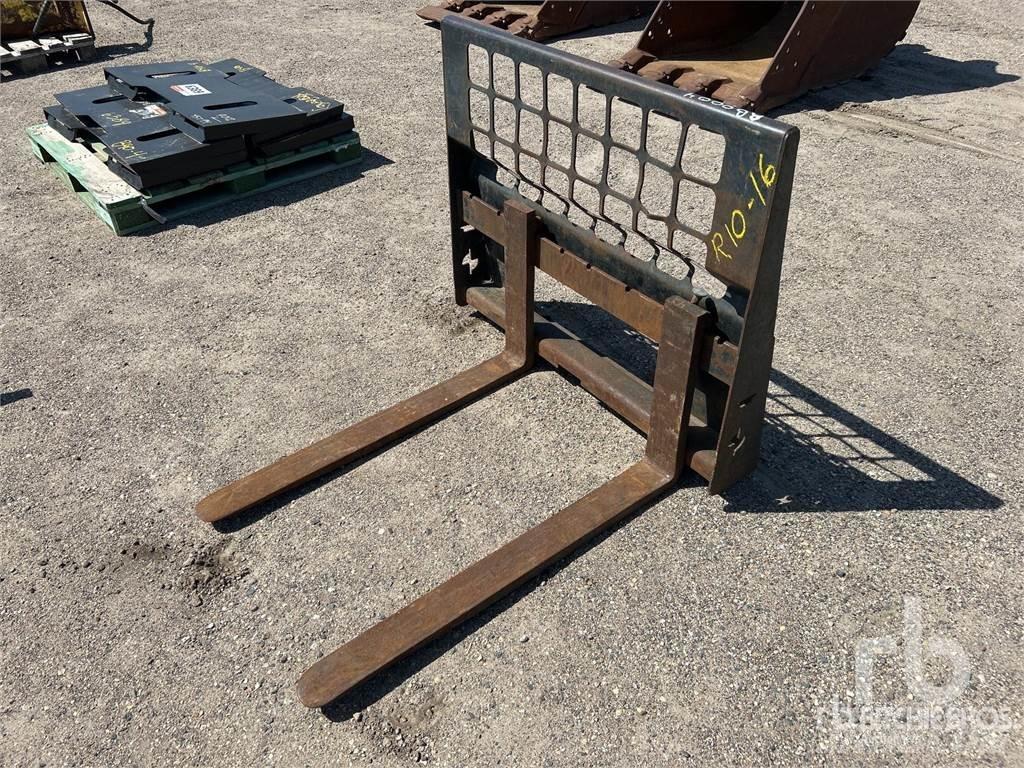  Poly Tank Tõstekahvlid