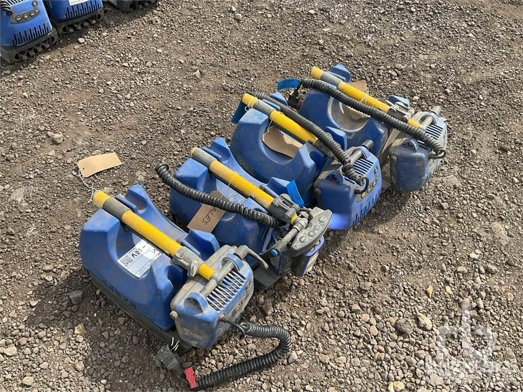  Quantity of (4) Mobiilsed valgustusseadmed