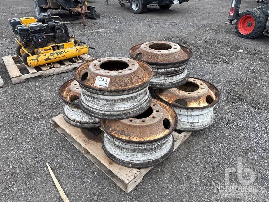  Quantity of (6) Rehvid, rattad ja veljed