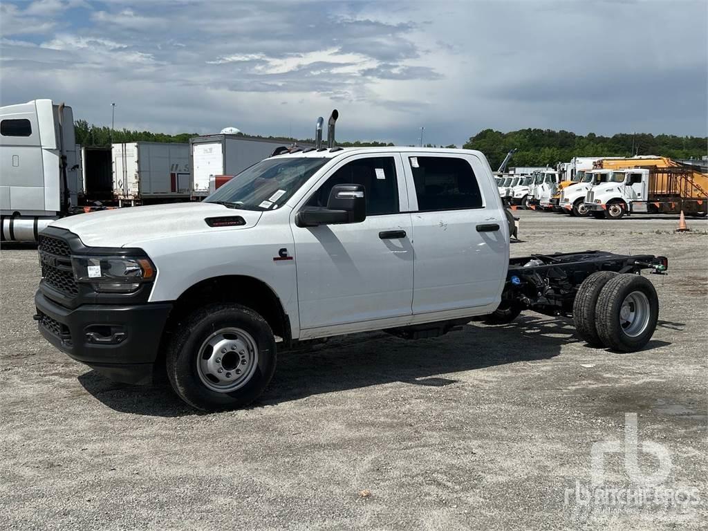 RAM 3500 Raamautod