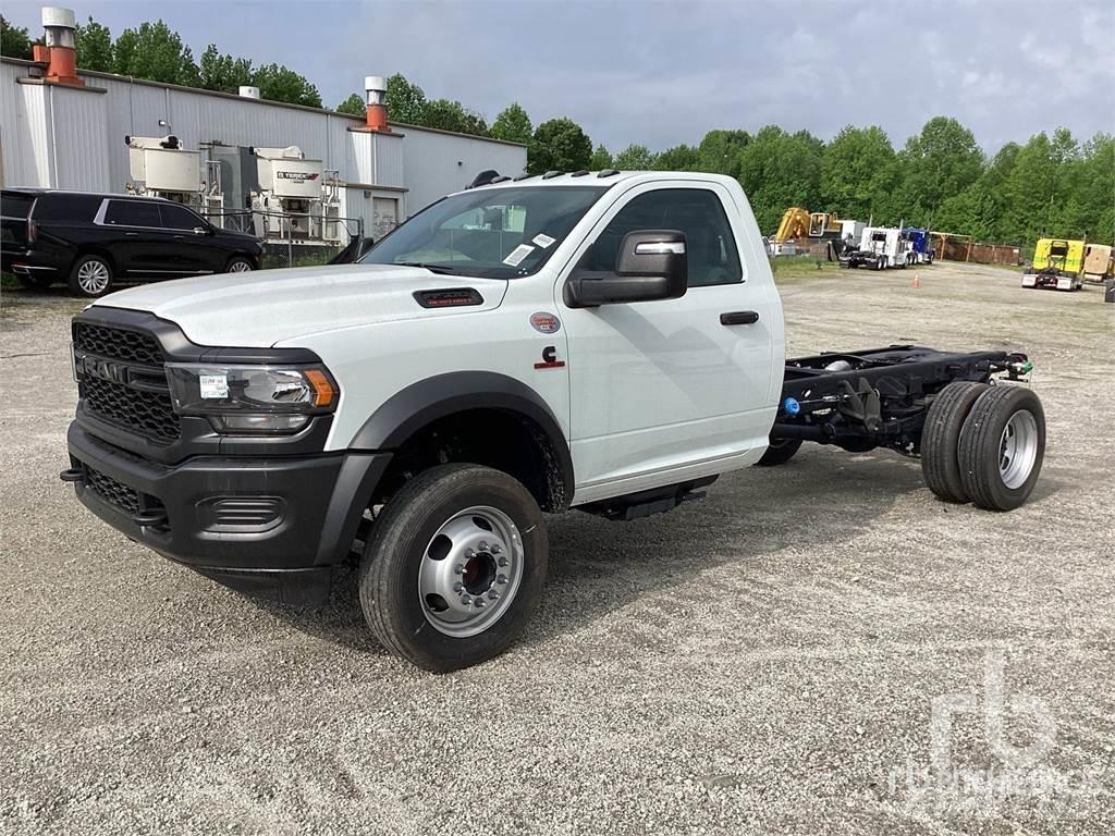 RAM 4500 Raamautod