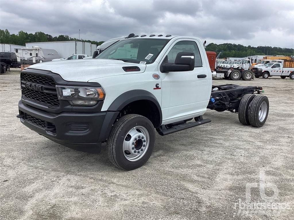 RAM 5500 Raamautod