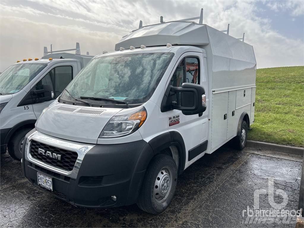 RAM PROMASTER Külmikautod