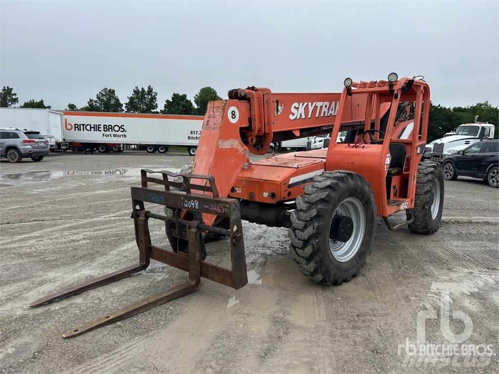 SkyTrak 8042 Teleskooplaadurid