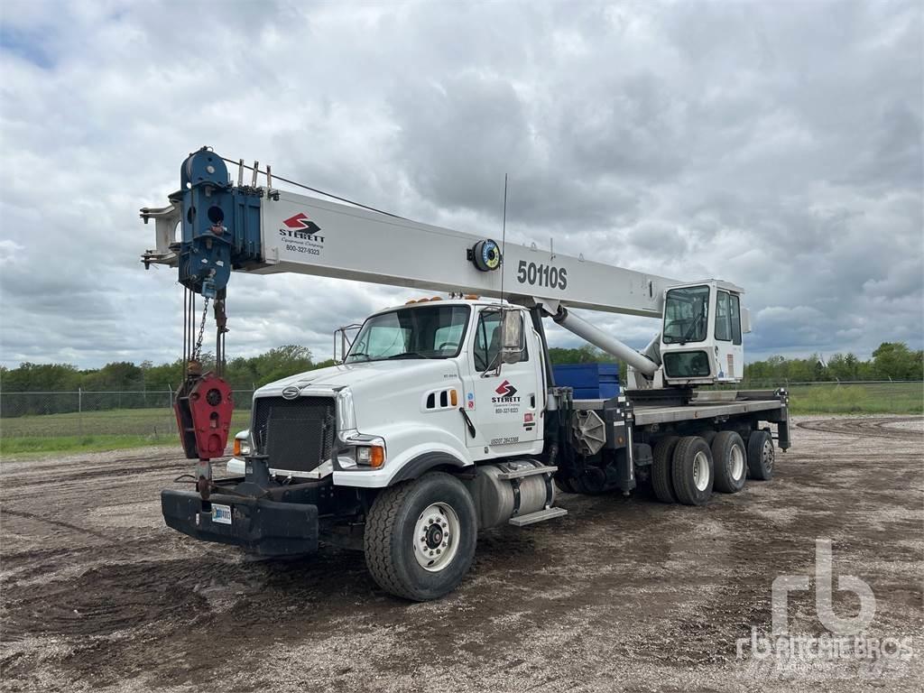 Sterling L9500 Kraanaga veokid