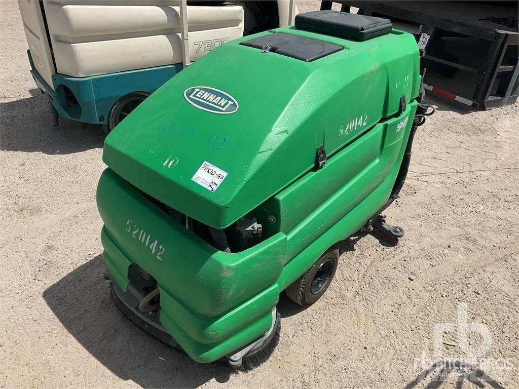 Tennant 5680 Tänavapuhastusmasinad