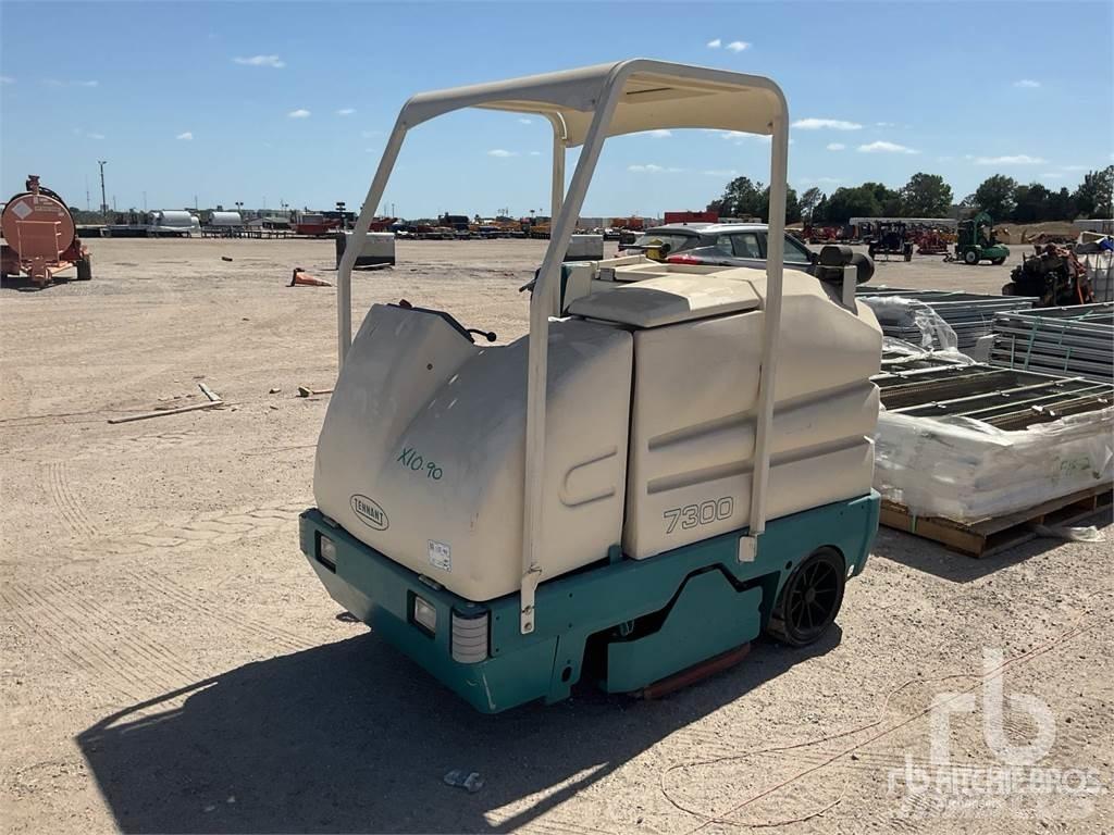 Tennant 7300 Tänavapuhastusmasinad