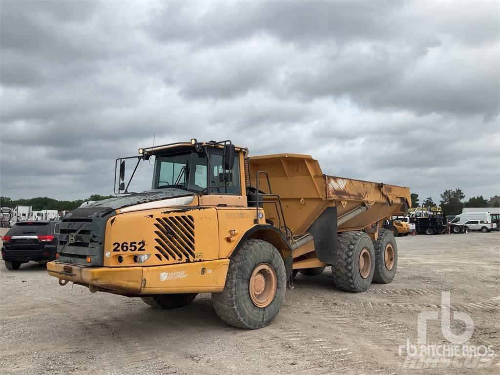 Volvo A30E Liigendraamiga pinnaseveokid