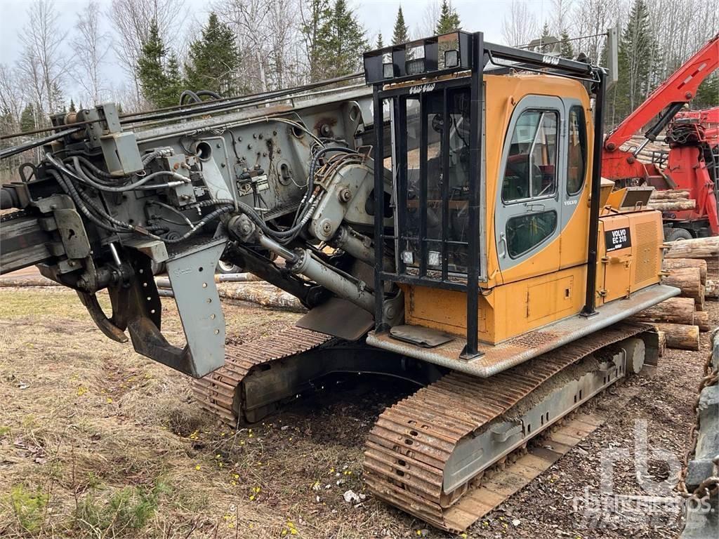 Volvo EC210B Laasijad