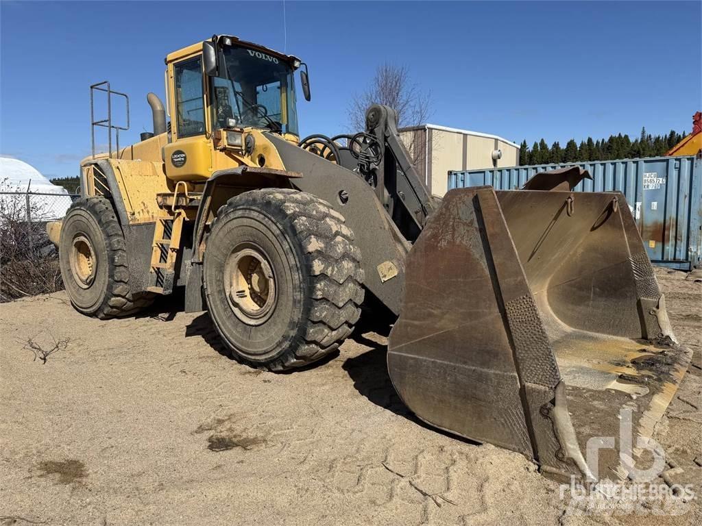 Volvo L220E Rataslaadurid