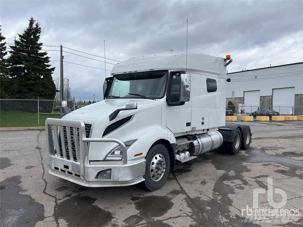 Volvo VNL Sadulveokid