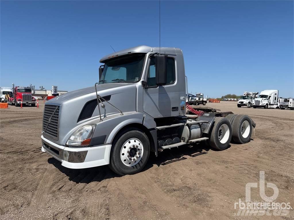 Volvo VNL Sadulveokid