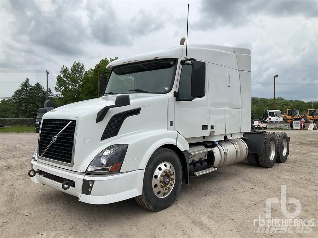 Volvo VNL Sadulveokid