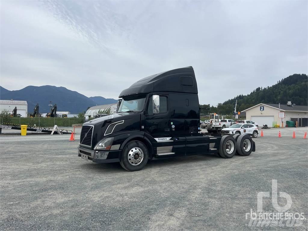 Volvo VNL Sadulveokid