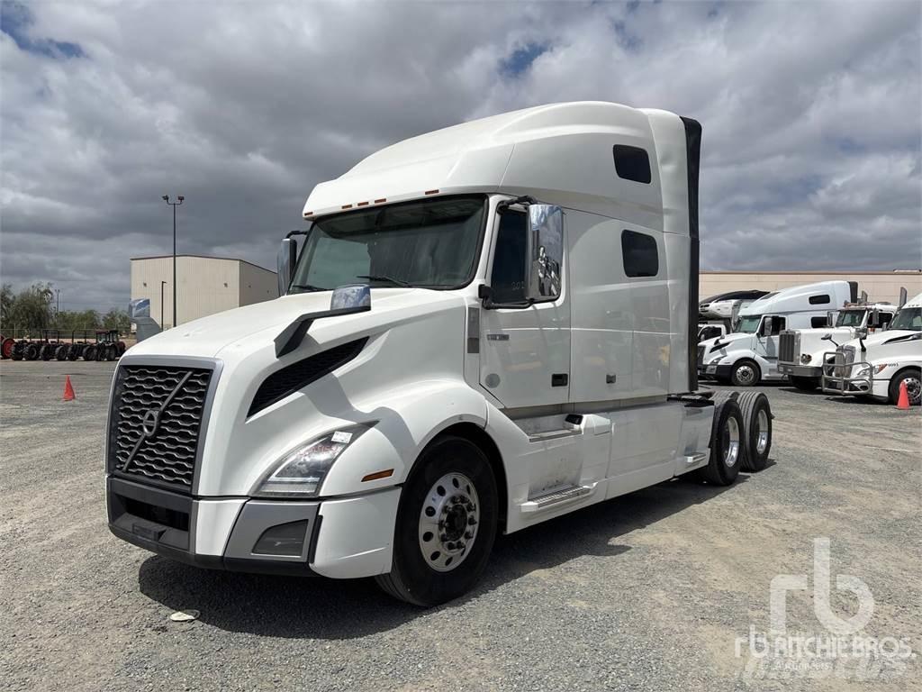 Volvo VNL64760 Sadulveokid