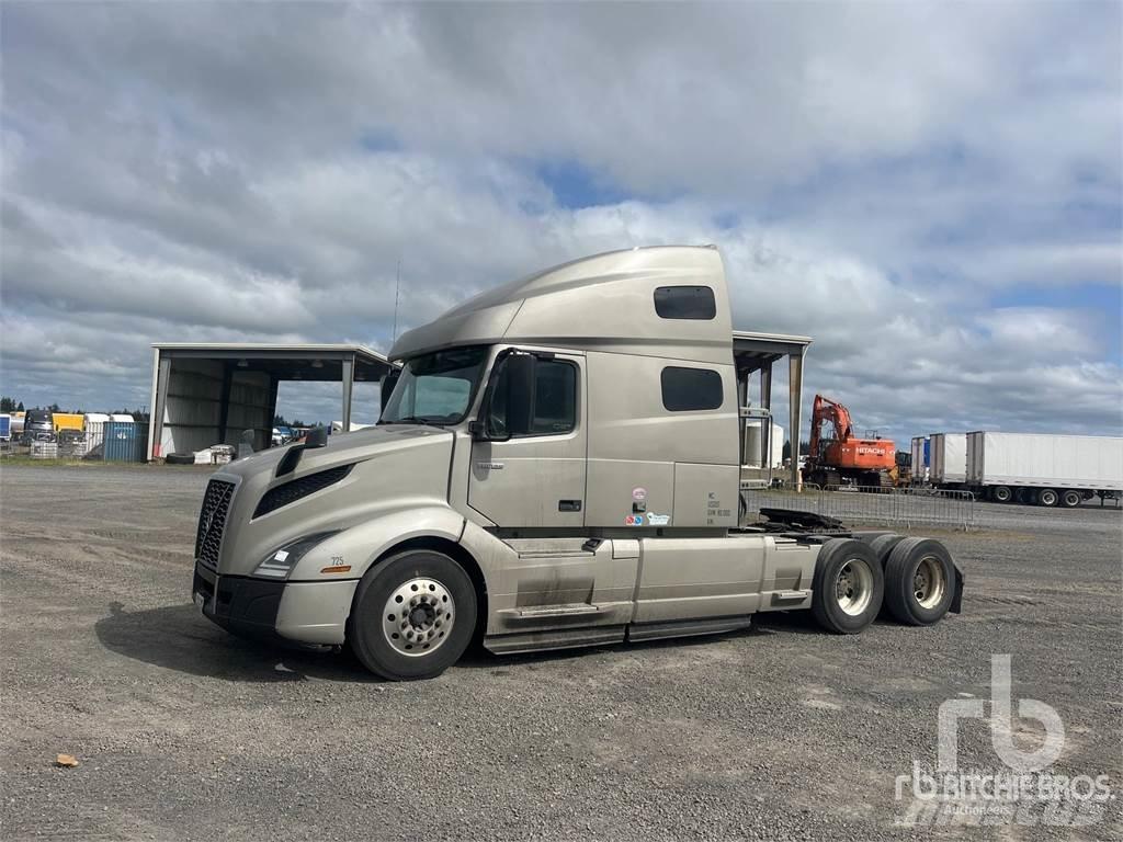 Volvo VNL760 Sadulveokid