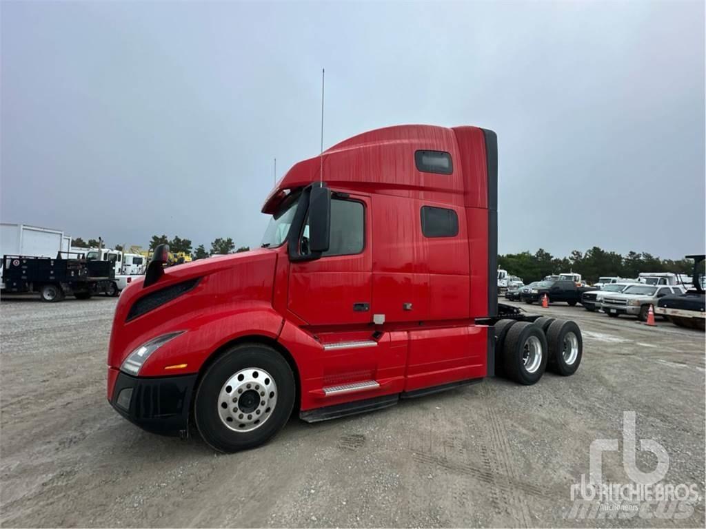 Volvo VNL760 Sadulveokid