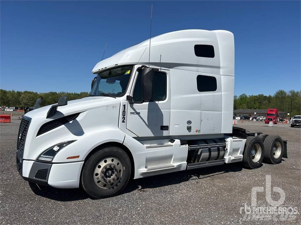 Volvo VNL760 Sadulveokid