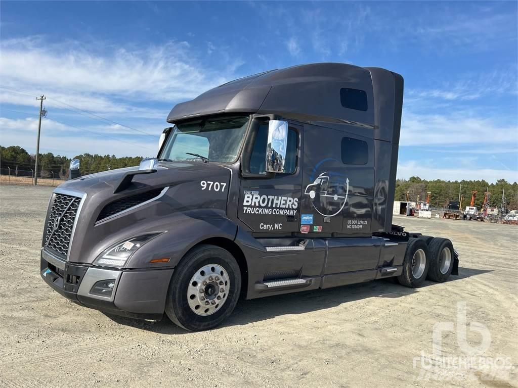 Volvo VNL760 Sadulveokid