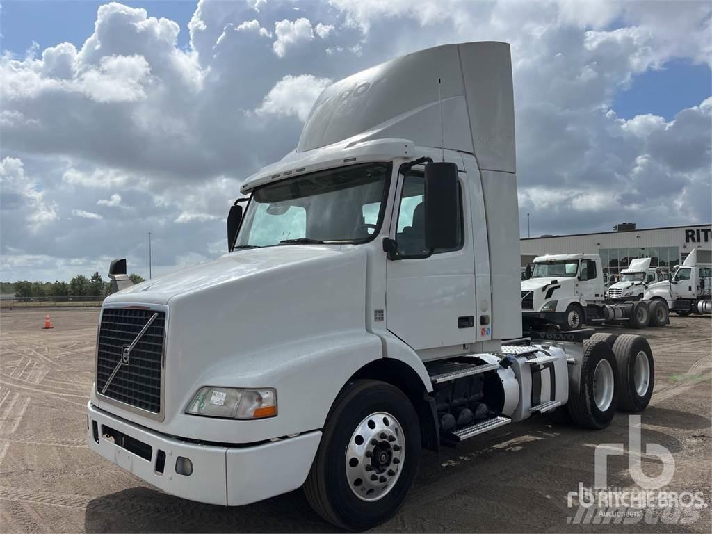 Volvo VNM200 Sadulveokid