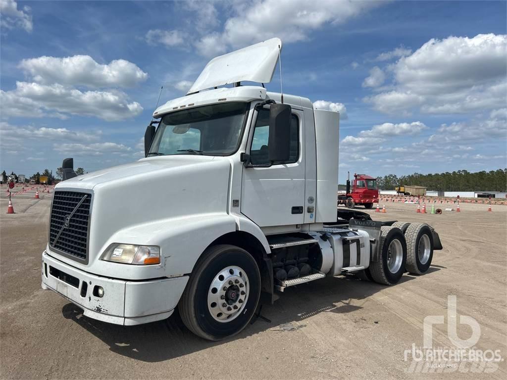 Volvo VNM200 Sadulveokid