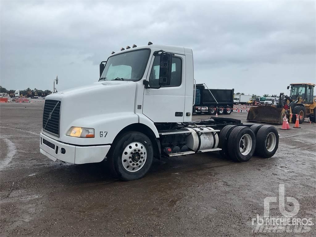 Volvo VNM200 Sadulveokid