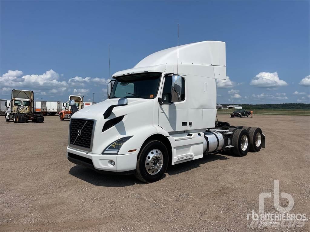 Volvo VNR Sadulveokid