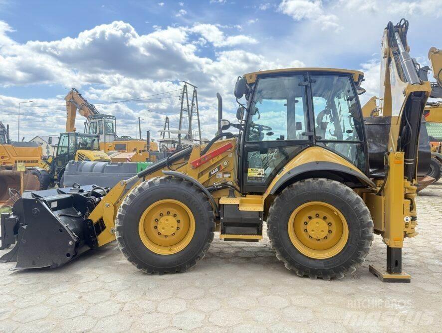 CAT 444F Ekskavaatorlaadurid