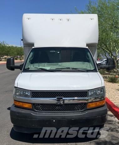 GMC Savana 4500 Furgoonautod