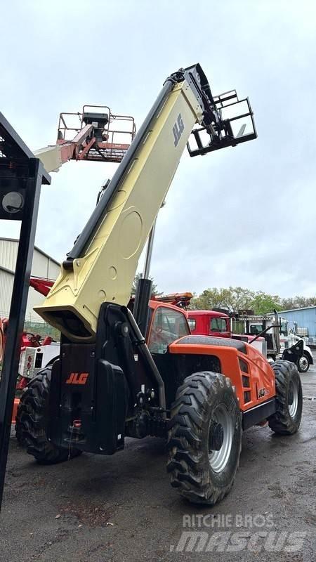 JLG 1055 Muud