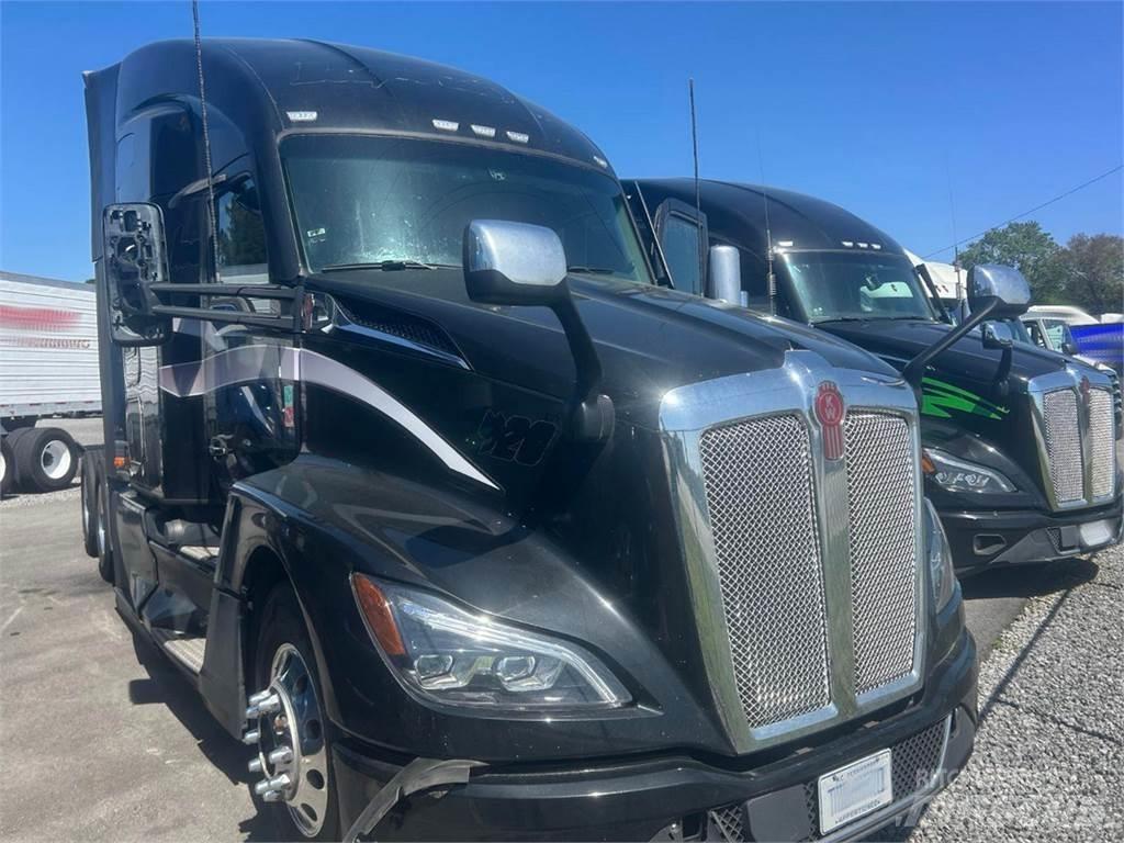Kenworth T680 Sadulveokid