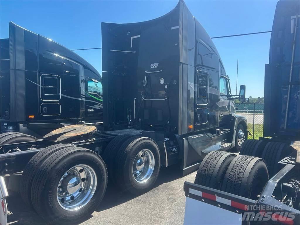 Kenworth T680 Sadulveokid