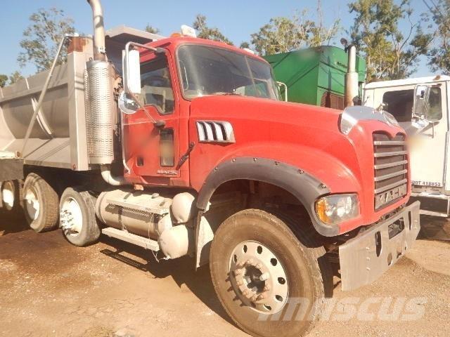 Mack GU713 Kallurid