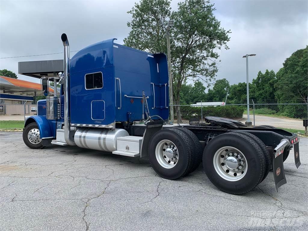 Peterbilt 389 Sadulveokid