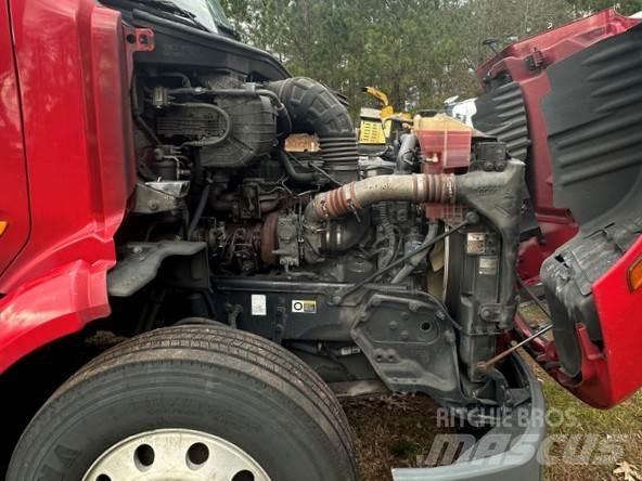 Peterbilt 579 Sadulveokid